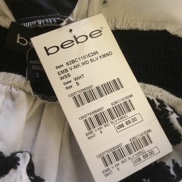 NWT! Bebe embroidered blouse sz small - Picture 3 of 3